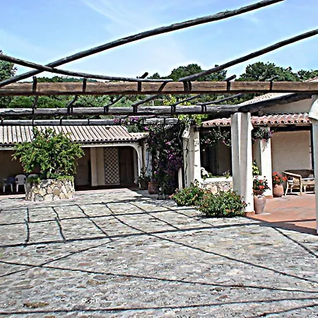 Villa Paradise *