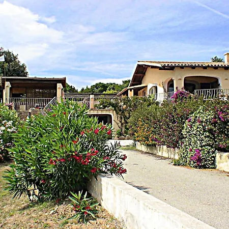 Villa Paradise *